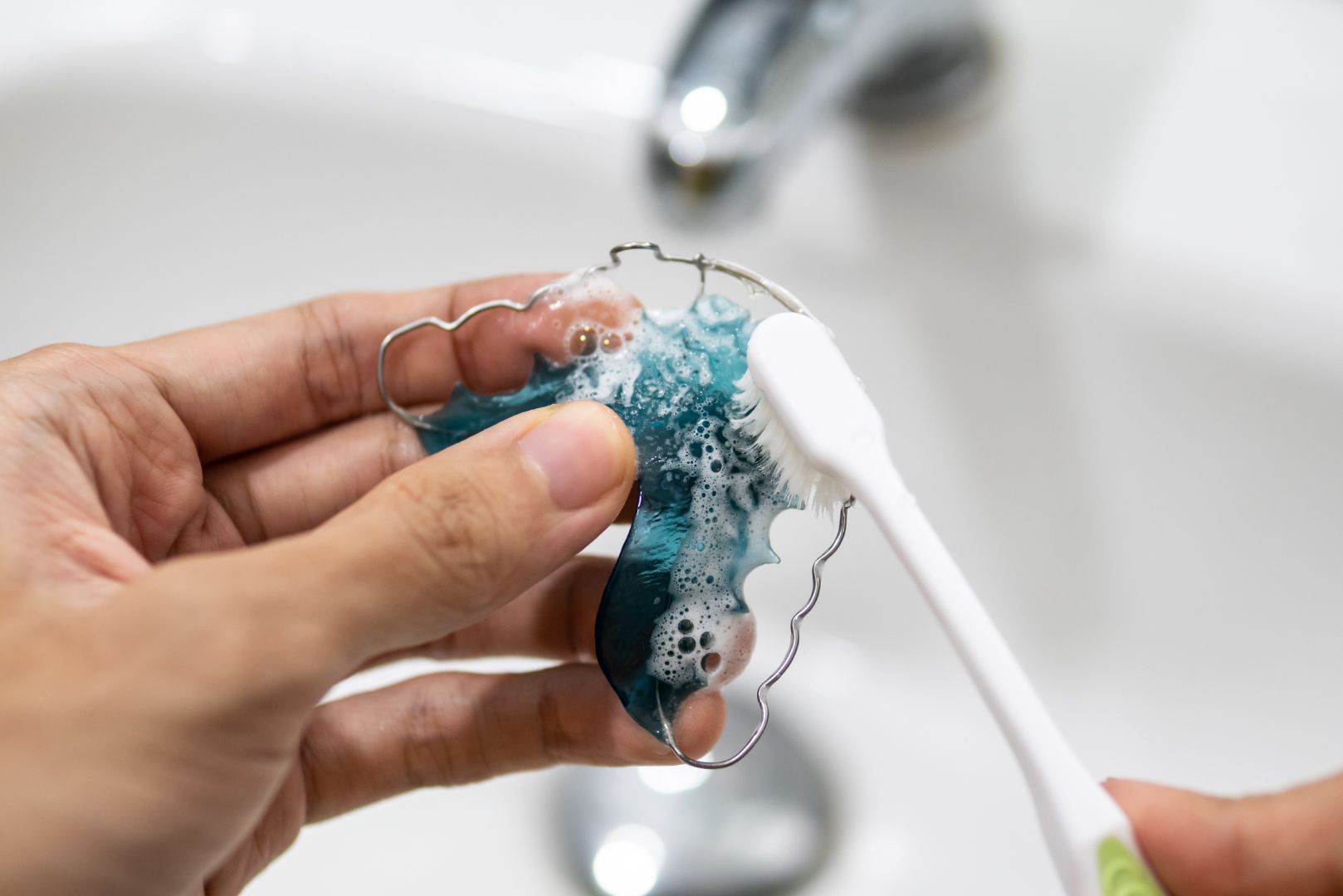 Cleaning Your Retainers